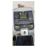 Precor AMT100i Elliptical (Used – Excellent Condition)