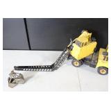 Vintage Tonka Mighty Crane Truck with Metal Clamshell Bucket