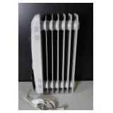 Pelonis HO-0240 Electric Radiator Heater with Adjustable Controls