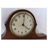 Gilbert Mantel Clock with Silver Statue of Liberty and Slot Machine Miniature Clocks
