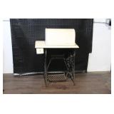 Vintage Singer Treadle Sewing Machine with Cabinet and Dome Cover