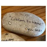 LL - Collection of 4 Handwoven Baskets and 13 Inspirational River Stones