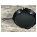 Vintage Griswold Cast Iron Skillet #10