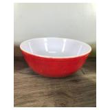 Lot of 4 - Vintage Pyrex Bowls