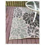 Santia Monica Large Outdoor Patio Rug (Rug only)