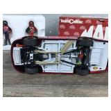 2002 NASCAR Mac Tools Team Hendricks Monte Carlo 1:24 Scale Car with 3 Pewter Race Car Drivers