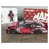 2002 NASCAR Mac Tools Team Hendricks Monte Carlo 1:24 Scale Car with 3 Pewter Race Car Drivers