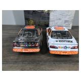 2 Car Set - 2000 Nascar BrookField Collectors Tony Stewart #20 Home Depot / Kids Workshop Grand Prix 1:24 scale
