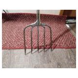 Vintage 5 tine spear