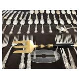 Lot of Vintage Silverware - Mostly 1847 Roger’s Bros IS Heritage  - see description for more info