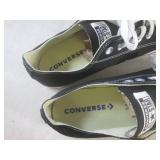 (BS) Pair of Converse All Star Shoe...