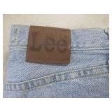 (BS) 5 Pair of Assorted Jeans - GAP...