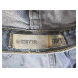 (BS) 5 Pair of Assorted Jeans - GAP...