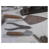 (EW4) Assorted Vintage Hand Tools E...