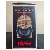Parini 2-Liter Cast Iron Noodle Hot Pot with Wooden Lid and Trivet in Orig Box