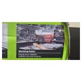 4ft LED Wrap Utility Light with Motion Sensor and Remote in Orig Pkg