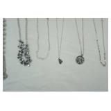 (28ct) NEW Paparazzi Necklace & Earring Sets (Silver color lot)