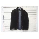Vintage Newmans Ladies Black Fur Cape- Excellent Condition.