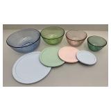 Pyrex Set of 4 Ribbed Glass Mixing Bowls with Colored Lids