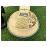 Vintage Sewing Machine & Hair Dryer