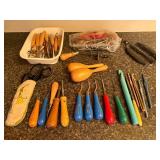 Large Lot of Vintage Rug Hooking and Craft Tools Spinners Crochet Scissors