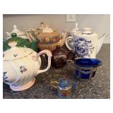Collection of 11 Vintage and Decorative Teapots, Assorted Styles