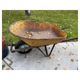 Used Heavy-Duty Metal Wheelbarrow with Single Pneumatic Tire