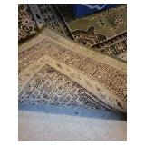 Traditional Area Rug with Geometric and Floral Patterns