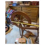 Ashford Traditional Spinning Wheel with Accessories and Manuals