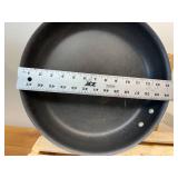 14-inch nonstick industrial Tramontina kitchen skillet