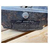 Large Mini hand pull