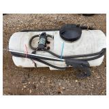 Portable spray chemical tank