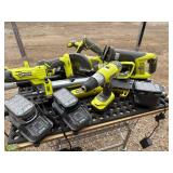 18 V lithium Ryobi lot 4 Batteries, 3 Chargers and 7 Tools (Drill, Branch Trimmer, Greaser, Circular Saw, Precipitating Saw, Weed Wacker