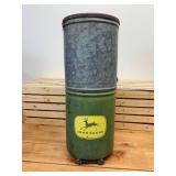 1956 to 1968 John Deere planter seeder original four legged John Deer logo