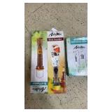 Ashman Bird Feeder and Adjustable Shepherds Hook Set