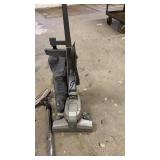 ted - Kirby Generation 4 Upright Vacuum Cleaner with Attachment