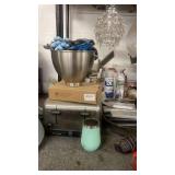 ted - Assorted Household and Garage Items, Toys, Lamps, Remotes, Kitchenware and Toys Collection