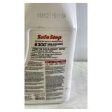 Safe Step 8300 Magnesium Chloride Ice Melter 9 lb Container