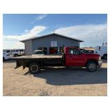 2011 Chevrolet Silverado 3500 6.6L Diesel tilt bed