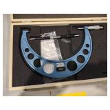 Fowler 8-9" Micrometer...
