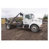 2006 Kenworth T-300 Roll Off Hook Truck