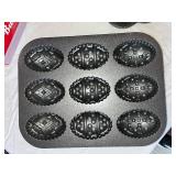 Collection of 4 Baking Pans Bundt Parini Egg Mold Heart Pan Bowl Maker