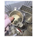 Vintage Metal Kitchenware Lot - Measuring Cups, Ice Trays & More