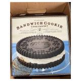 Williams-Sonoma Sandwich Cookie Cake Pan Set & Wonder Bread Sandwich Container