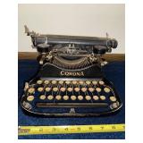 Vintage Corona Typewriter - Classic Antique Collectible