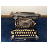 Vintage Corona Typewriter - Classic Antique Collectible