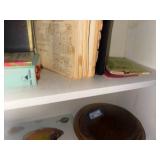 Vintage Cookbooks & Edward de Bono Letters Collection