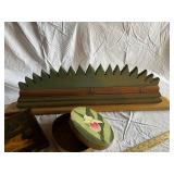 Rustic Wooden Decor Set: Painted Saw Blade Element, Plaque & Floral Box