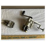 Bolivar Wool Cutter with Additional Attachments