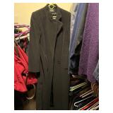 *HUGE LOT! Includes Contents of Lot 226U* Assorted Women